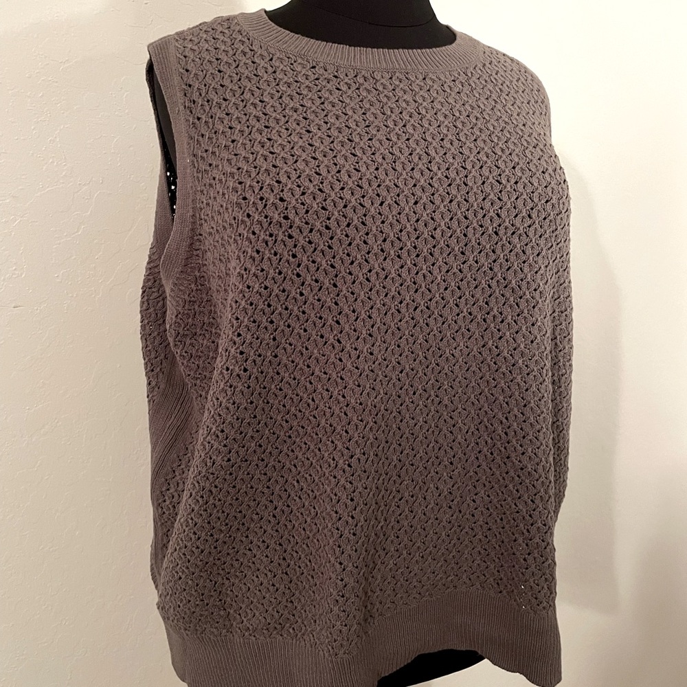 Grey loose fit sweater tank
